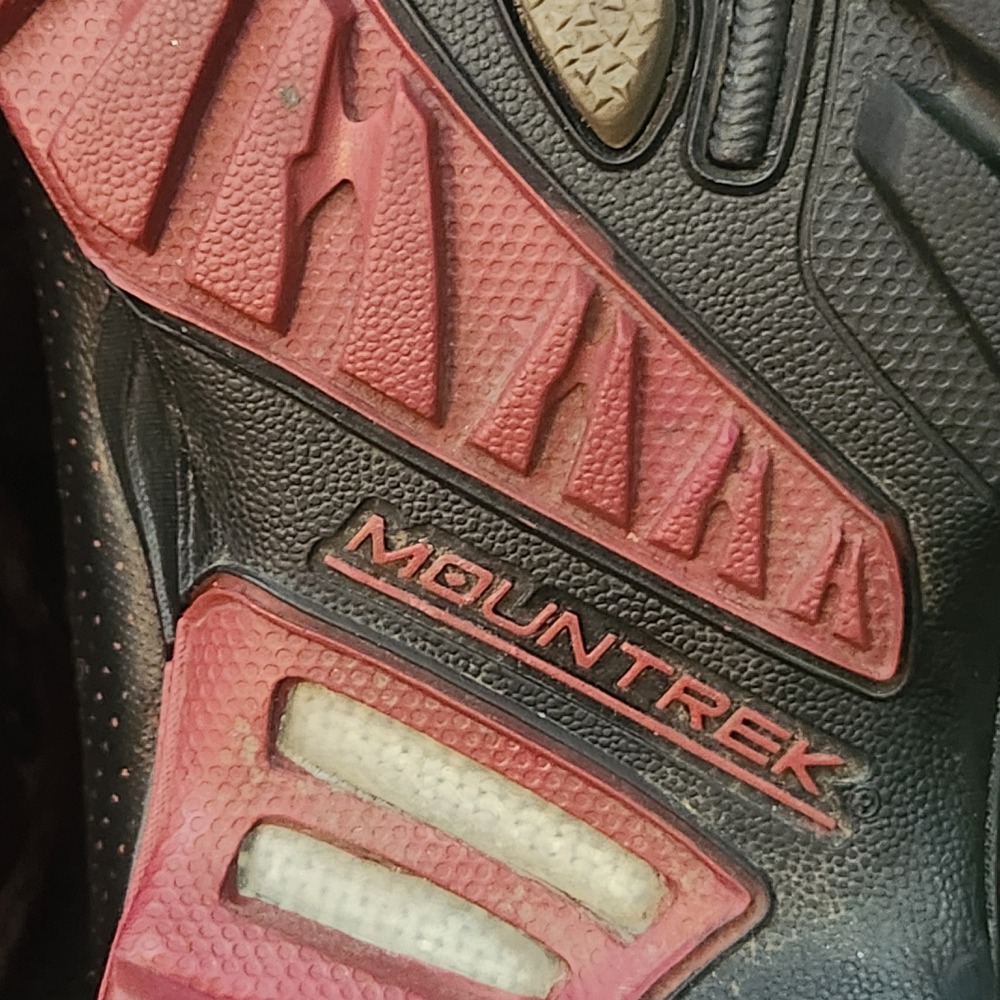 Mountrek Brook Path NWOT Mid Hiking Boots Women 8.5W Red Excellent (Primaloft) - Picture 13 of 14